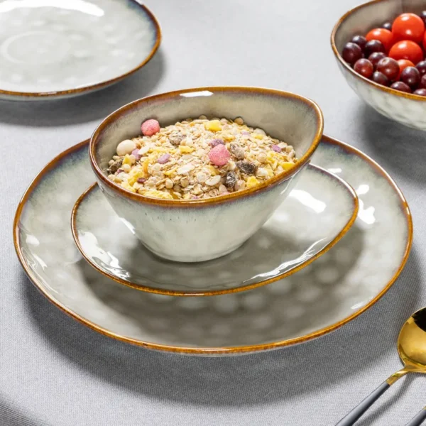 MYOUNG- Ceramic Dinnerware Sets ,Reactive Glaze Plates and Bowls Set, Scratch Resistant Dish Set, Oven & Microwave & Dishwasher Safe - Image 4