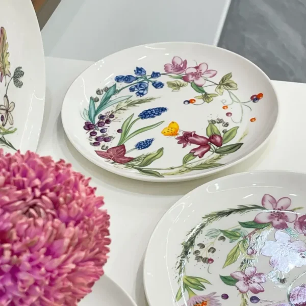 MYOUNG- 8'' Flower Printed Ceramic Dinner Plate Round Plates Wedding Presentation and Event Serving Table Dish Set - Image 4