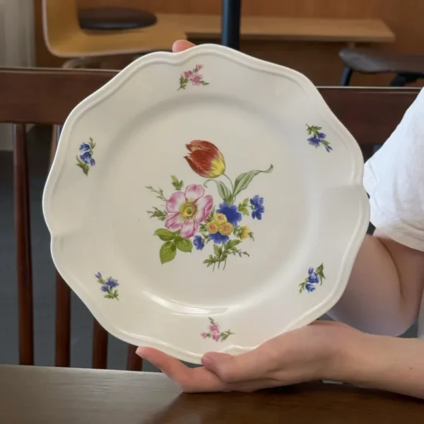 MYOUNG- 8'' 9''Tulip Flower Printed Porcelain Ceramic Dinner Plate Petal shaped Slide Plates Serving Table Dish - Image 2