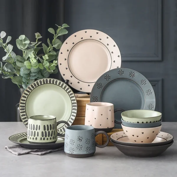 Vintage Style Hand-Painted Crockery Dinnerware Set