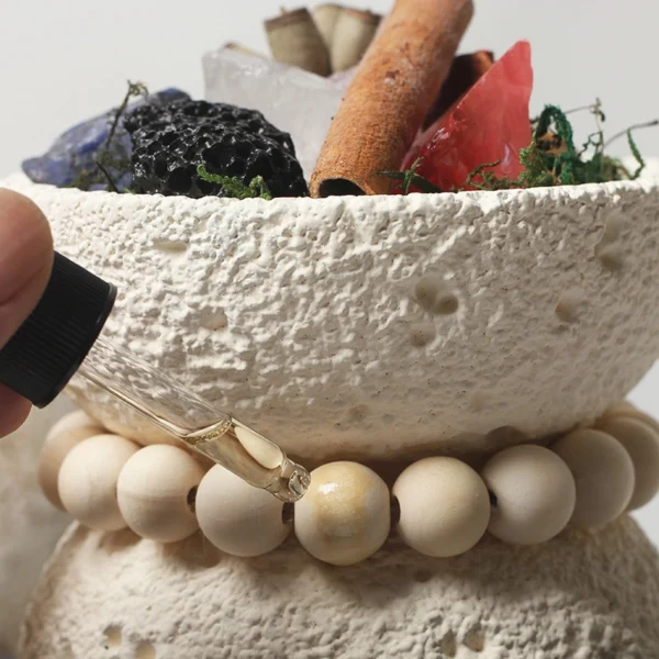 MYOUNG-Concrete Fragrant Crystal Holder,Beautiful Hourglass Shape,for Candle/Matches/Crystal/Perfume/Home Decor - Image 5