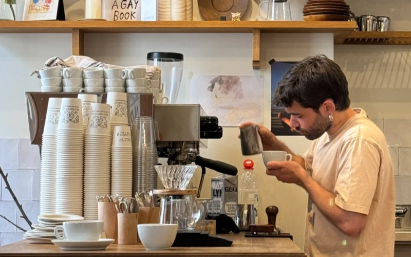 How to Achieve More Profits in the Wholesale Ceramics Industry with Information Transparency 1 cafe coffee cup